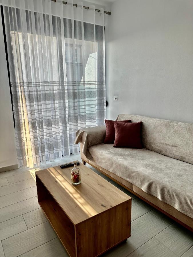 Duka Apartments Саранда Экстерьер фото