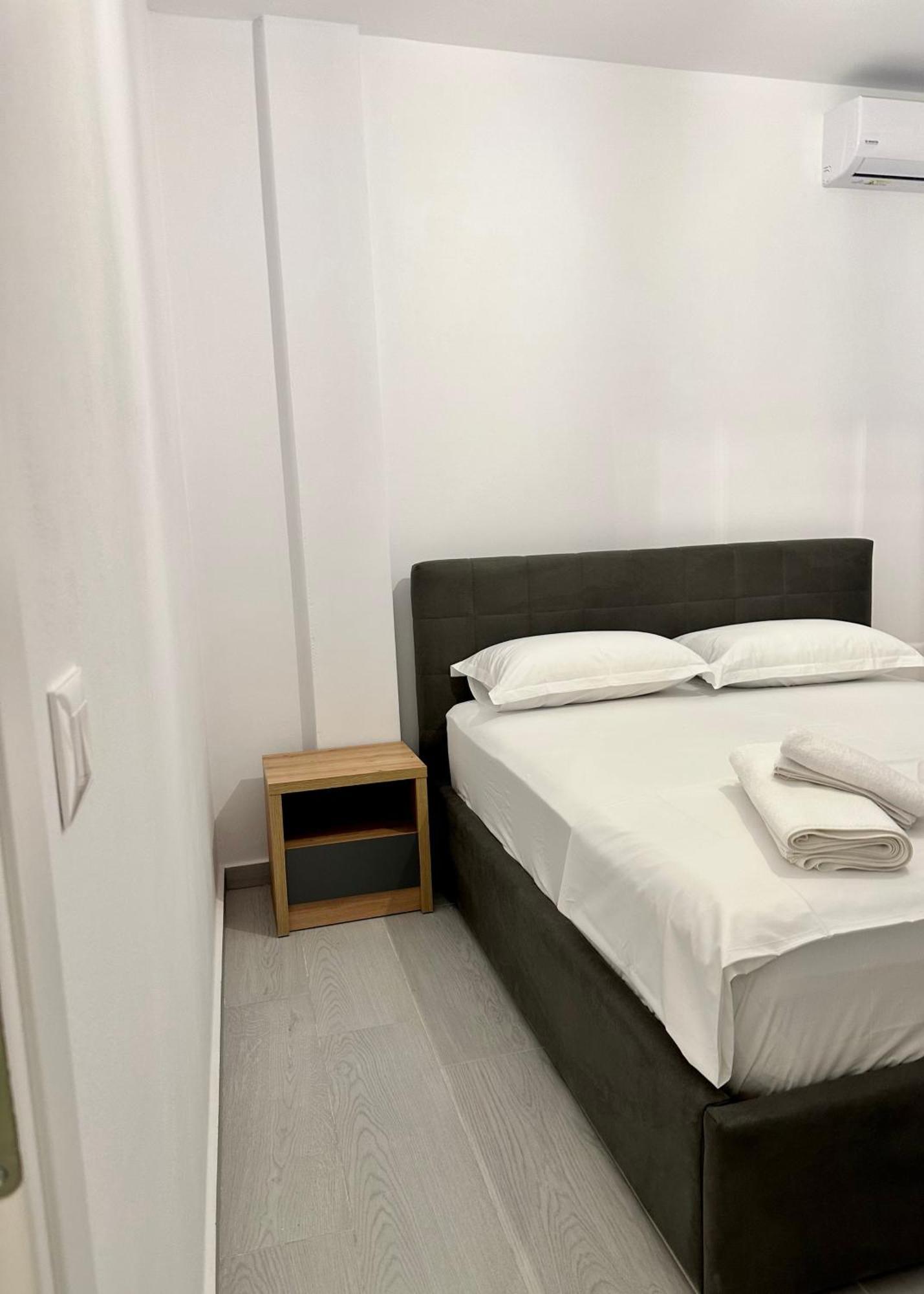 Duka Apartments Саранда Экстерьер фото